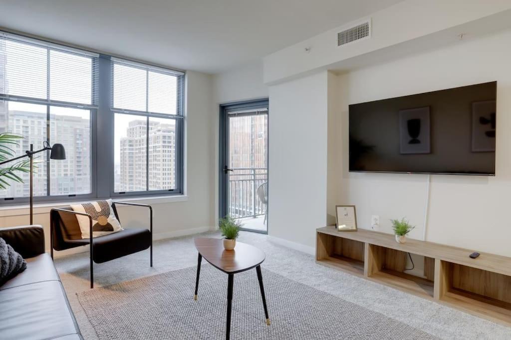 Condo With Gym And Pool In Pentagon City 8Min To Dca Arlington Exterior foto